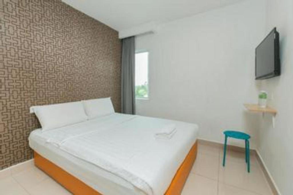 1 Hotel Mahkota צ'ראס מראה חיצוני תמונה